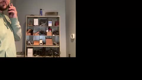 Snapshot of sacredroses chatting on 10-20-25, 02:17 sacredroses online show from 10-20-25, 02:17