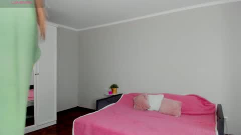 Snapshot of sacura_sacura chatting on 02-16-26, 08:10 Sacura online show from 02-16-26, 08:10