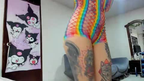 Snapshot of sadie_smith chatting on 11-06-25, 12:33 online show from 11-06-25, 12:33