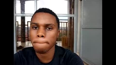 Snapshot of sadrine256 chatting on 11-02-25, 01:13 sadrine online show from 11-02-25, 01:13