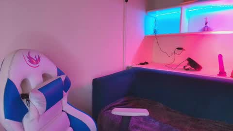 Cami online show from 10-04-25, 07:01