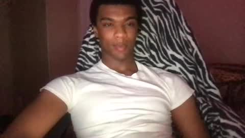 Snapshot of saeonyx chatting on 11-03-25, 11:04 Saeonyx online show from 11-03-25, 11:04