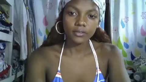 safira19 online show from 10-24-25, 01:40