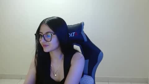 Sahaliefox  online show from 01-13-26, 08:47