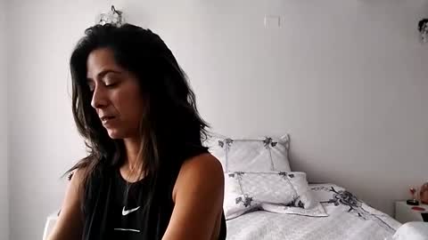 Snapshot of sahana_ashika chatting on 09-16-25, 02:07 Sahana Ashika online show from 09-16-25, 02:07