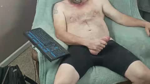 Snapshot of saige5558 chatting on 03-21-26, 05:56 saige5558 online show from 03-21-26, 05:56