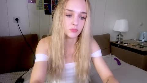 Sofia online show from 10-07-25, 01:08