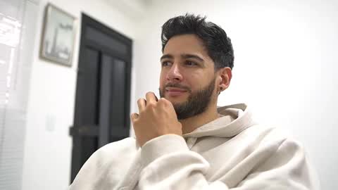 Snapshot of saimonhot1 chatting on 10-08-25, 05:21 saimon online show from 10-08-25, 05:21