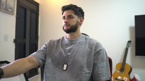 saimon  online show from 12-21-25, 05:20