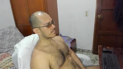 Snapshot of saintedy01 chatting on 12-03-24, 12:27 saintedy01 online show from 12-03-24, 12:27