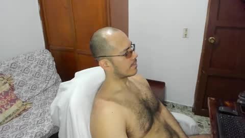 Snapshot of saintedy01 chatting on 12-30-24, 12:42 saintedy01 online show from 12-30-24, 12:42
