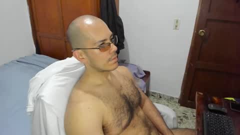 Snapshot of saintedy01 chatting on 01-05-25, 07:17 saintedy01 online show from 01-05-25, 07:17