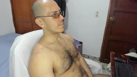 Snapshot of saintedy01 chatting on 01-13-25, 12:45 saintedy01 online show from 01-13-25, 12:45