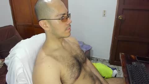 Snapshot of saintedy01 chatting on 01-28-25, 12:32 saintedy01 online show from 01-28-25, 12:32
