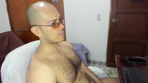 Snapshot of saintedy01 chatting on 09-28-25, 01:16 saintedy01 online show from 09-28-25, 01:16