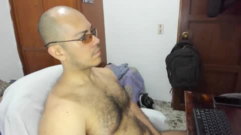 Snapshot of saintedy01 chatting on 10-08-25, 12:14 saintedy01 online show from 10-08-25, 12:14