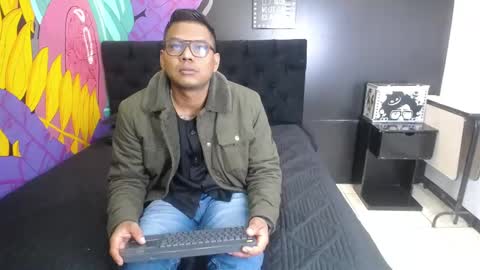 Snapshot of saipadpuer30 chatting on 01-18-25, 04:04 Saipadpuer30 online show from 01-18-25, 04:04