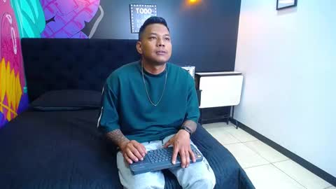 Snapshot of saipadpuer30 chatting on 01-19-25, 03:18 Saipadpuer30 online show from 01-19-25, 03:18