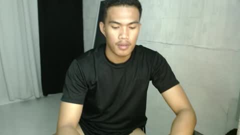 Taylor online show from 10-23-25, 05:23