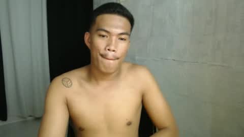 Taylor online show from 12-19-25, 08:43