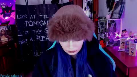    online show from 12-21-25, 09:05