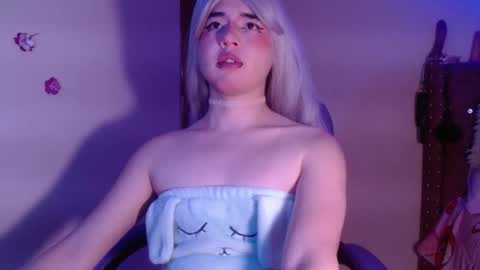 saku online show from 09-17-25, 03:24