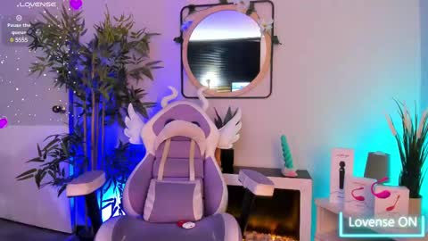 Sakura online show from 02-24-25, 11:10