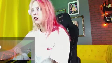 sakurabliss online show from 10-08-25, 05:21