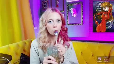 sakurabliss online show from 10-13-25, 05:02