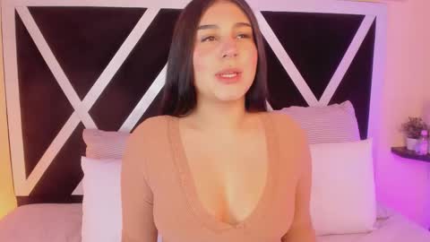 Snapshot of salem_sp chatting on 11-20-25, 11:32 Salem online show from 11-20-25, 11:32