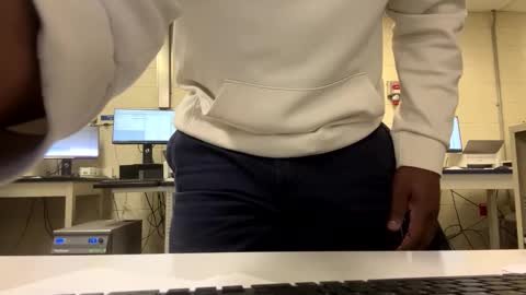 Snapshot of salgozzi chatting on 01-11-26, 02:11 Cum Hanks online show from 01-11-26, 02:11