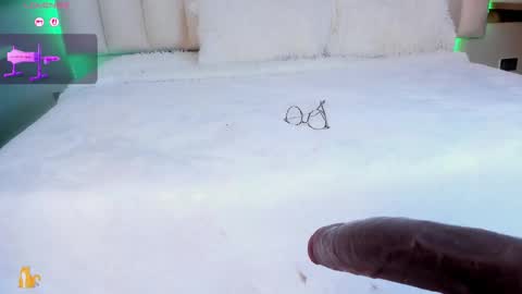  Sally White  online show from 10-09-25, 04:54