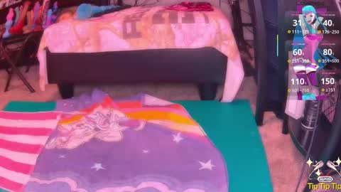 Snapshot of sallythesissyslut chatting on 09-13-25, 11:43 SissySally online show from 09-13-25, 11:43