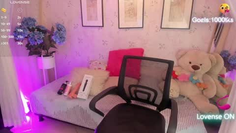 Salma online show from 12-18-24, 07:52