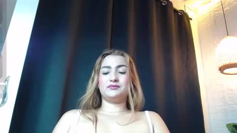 SALOME online show from 09-25-25, 01:48