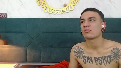 Snapshot of salome_daniel chatting on 10-14-25, 08:09 salome_daniel online show from 10-14-25, 08:09