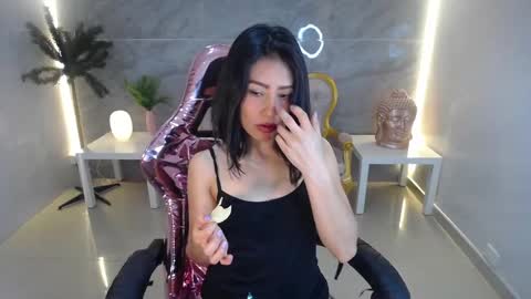 Salome  online show from 02-20-25, 08:14