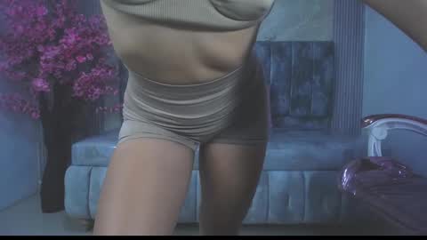 Salome  online show from 09-14-25, 01:16