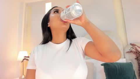   online show from 12-01-25, 08:14