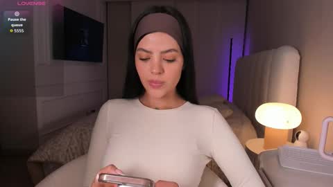 salo online show from 11-10-25, 10:42