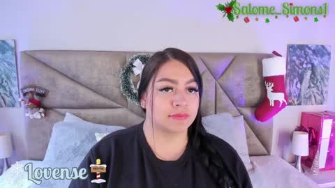 Salome online show from 12-15-24, 01:11