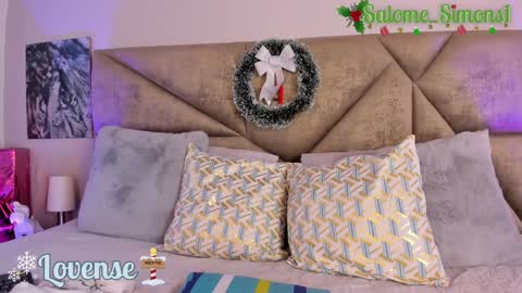 Salome online show from 12-20-24, 08:55