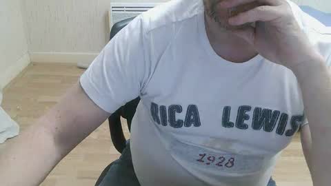 Saltimbanquier  Salt  ou  Banquier  online show from 10-22-25, 12:05