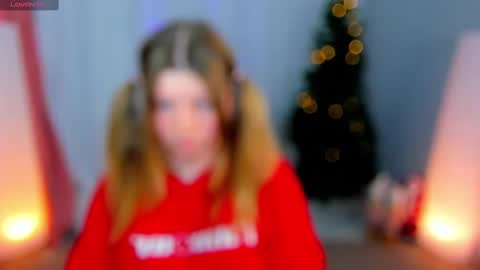 Snapshot of salut_love chatting on 12-11-24, 03:26 Ruby online show from 12-11-24, 03:26