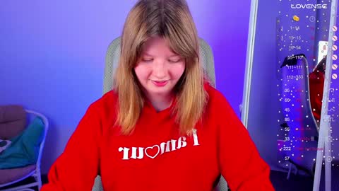 Snapshot of salut_love chatting on 01-18-25, 04:31 Ruby online show from 01-18-25, 04:31