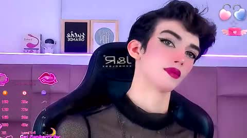 Snapshot of salvatore_boom chatting on 01-17-26, 05:23 salvatore_boom online show from 01-17-26, 05:23