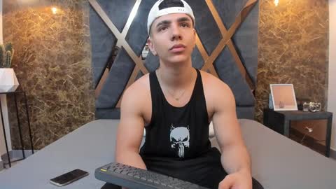 SALVATORE online show from 01-08-25, 11:21