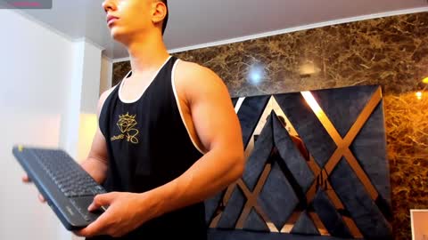 SALVATORE online show from 02-01-25, 11:10