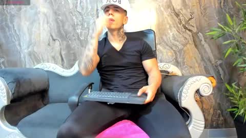 SALVATORE online show from 09-17-25, 11:12