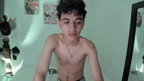 Snapshot of sam__cute chatting on 12-26-24, 12:03 sam__cute online show from 12-26-24, 12:03